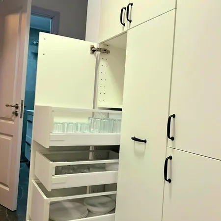 Up In Apartament Bucureşti