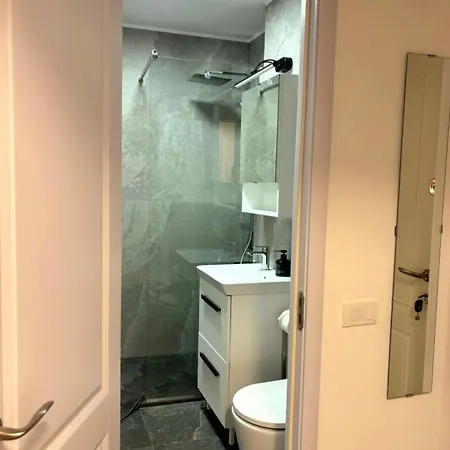 Apartment Up In
